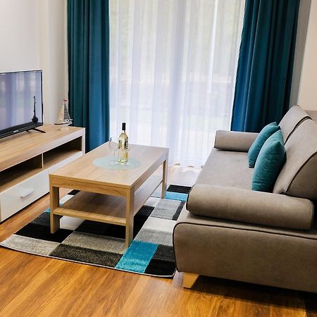 Apartment & Room Marina Borki - Apartamenty Zefir Augustów Exteriör bild